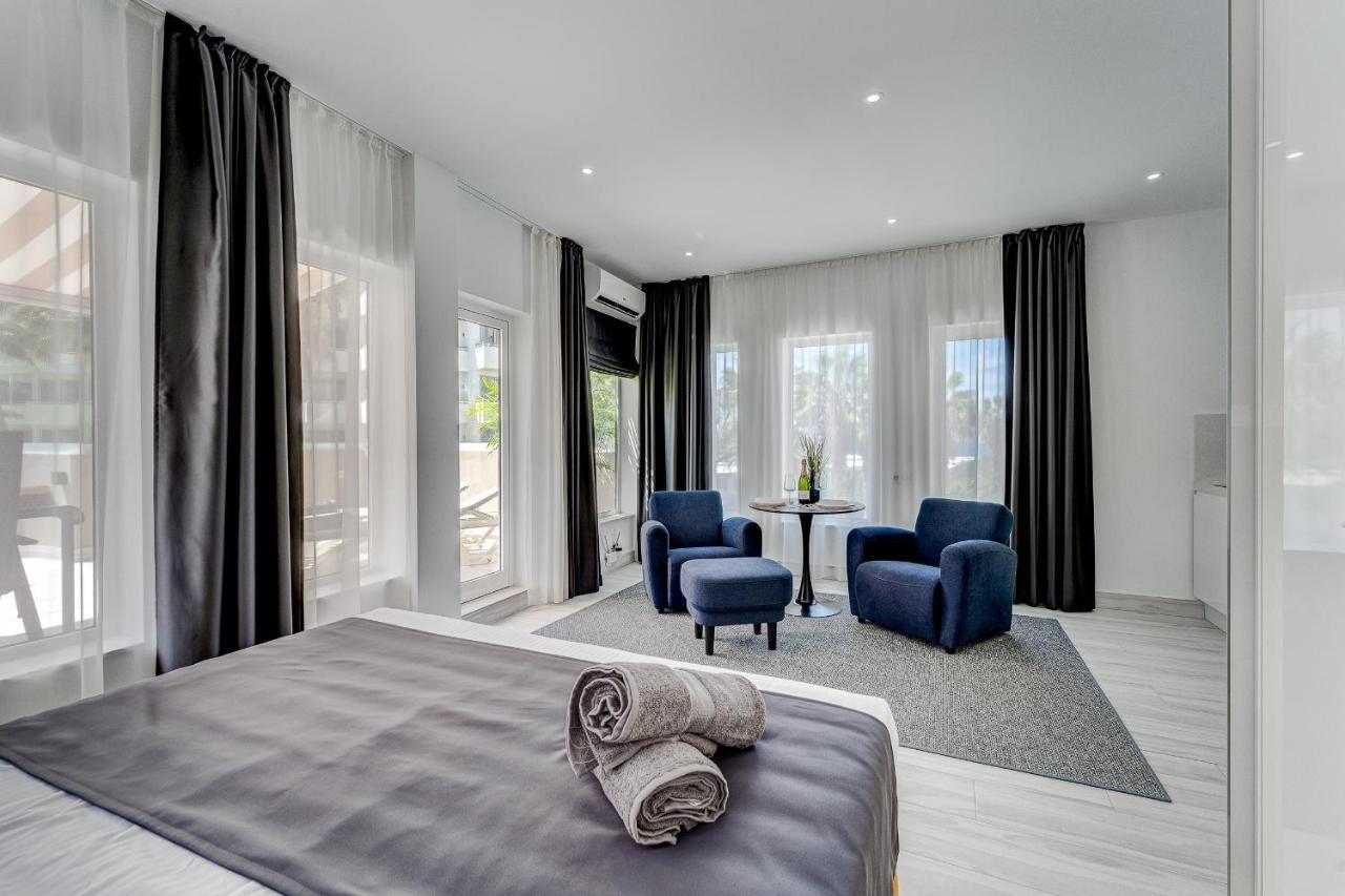 أرونا Bal Apartments Adults Only المظهر الخارجي الصورة