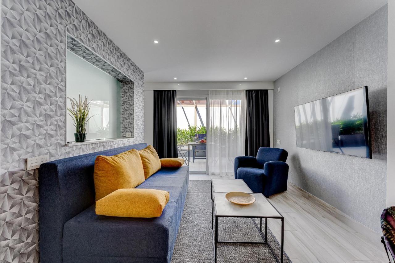 أرونا Bal Apartments Adults Only المظهر الخارجي الصورة