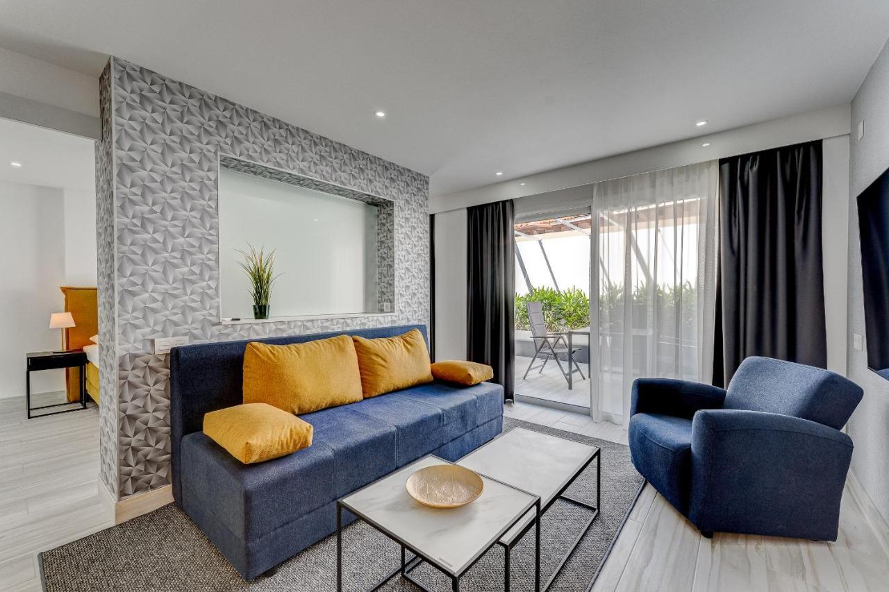 أرونا Bal Apartments Adults Only المظهر الخارجي الصورة
