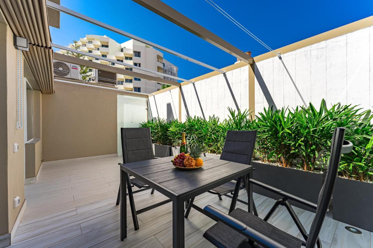 أرونا Bal Apartments Adults Only المظهر الخارجي الصورة