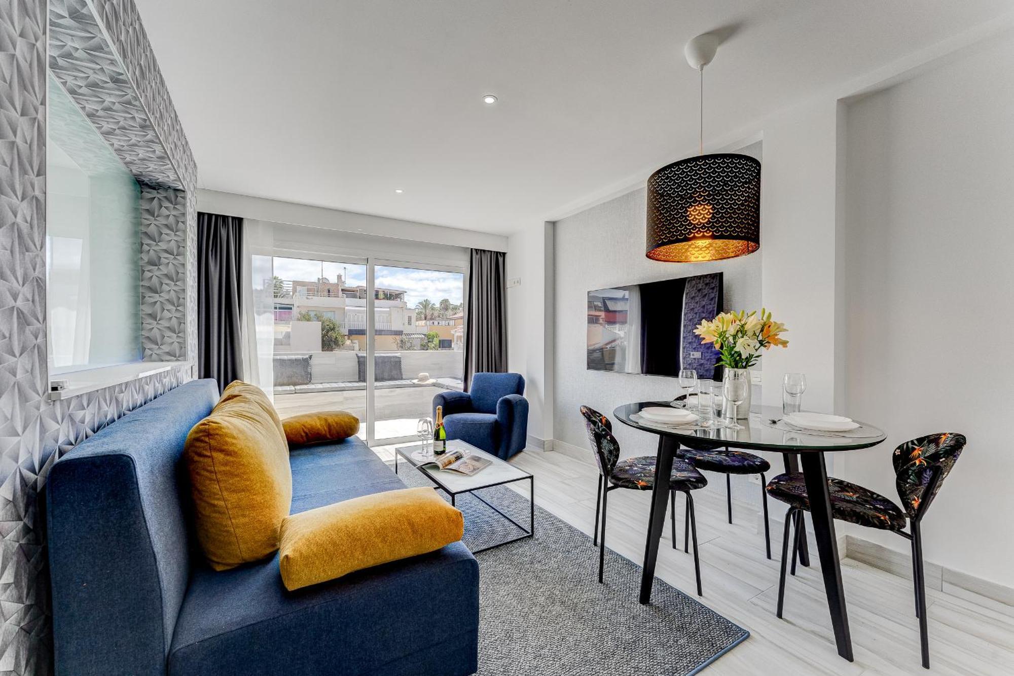 أرونا Bal Apartments Adults Only المظهر الخارجي الصورة