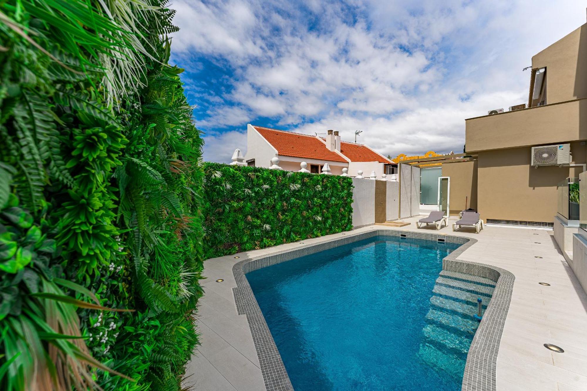 أرونا Bal Apartments Adults Only المظهر الخارجي الصورة