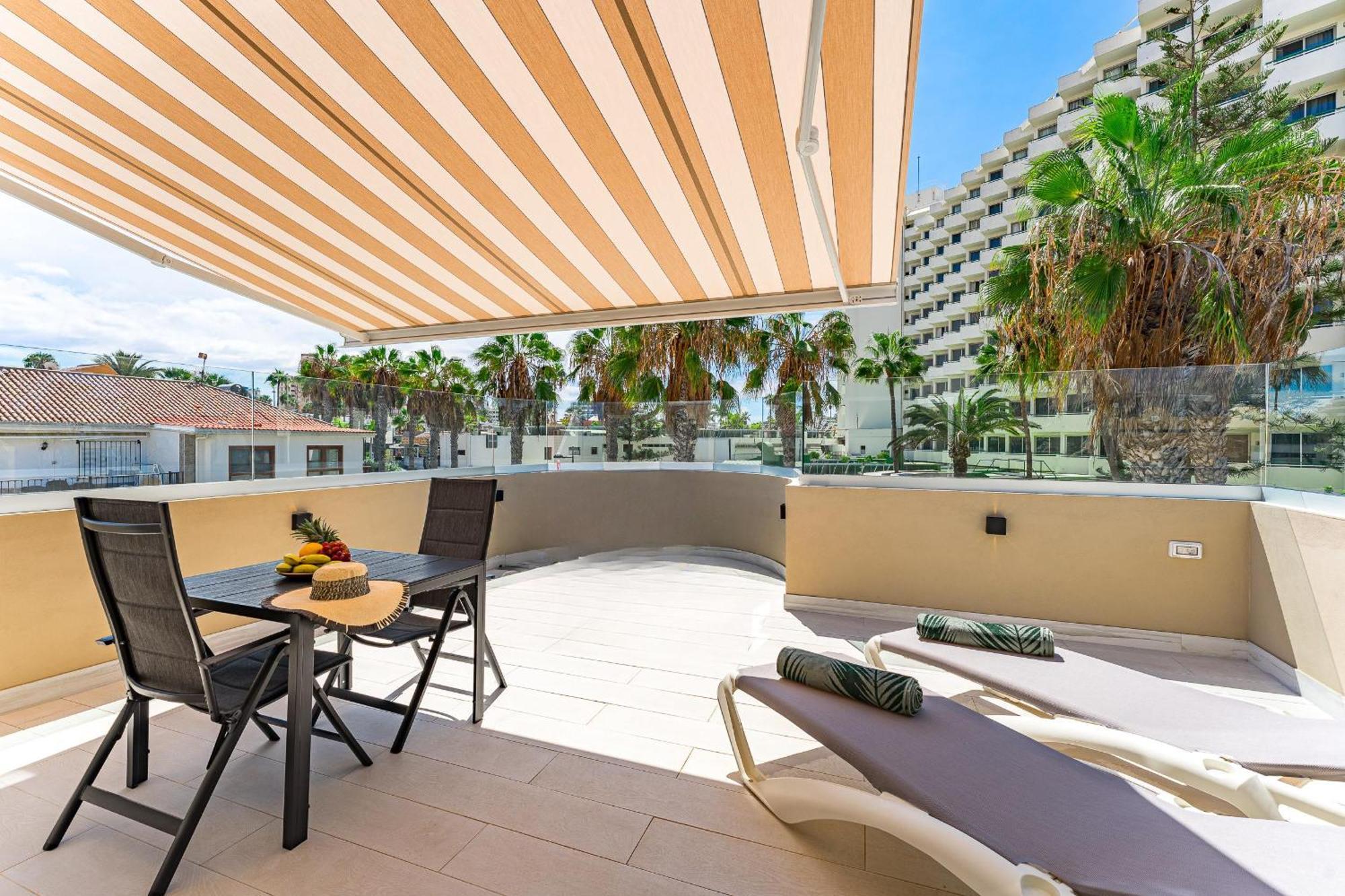 أرونا Bal Apartments Adults Only المظهر الخارجي الصورة