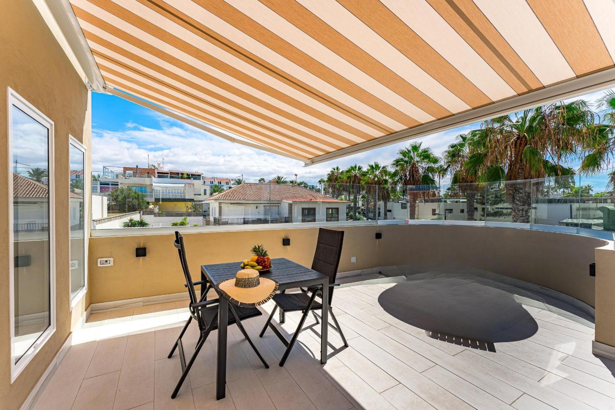 أرونا Bal Apartments Adults Only المظهر الخارجي الصورة